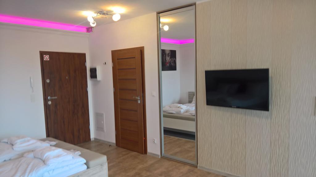 Top Oder Apartments- Private Parking Szczecin Dış mekan fotoğraf
